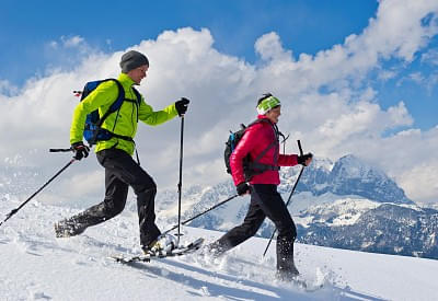 schneeschuhwandernvordemwildenkaisergerdlfranz.jpg